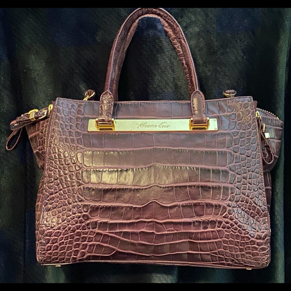 KENNETH COLE HANDBAG